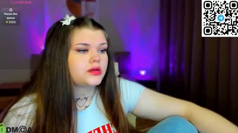 Eliza online show from October 7, 2025, 2:53 am