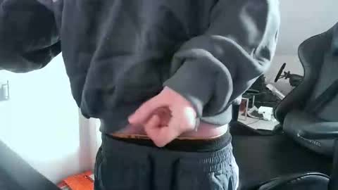 Snapshot of ema807656 chatting on February 17, 2026, 12:56 pm uncutema online show from February 17, 2026, 12:56 pm