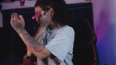 Snapshot of ema_ploxx chatting on February 2, 2026, 5:50 am ema_ploxx online show from February 2, 2026, 5:50 am