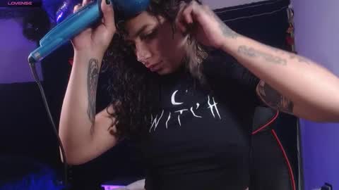 ema_ploxx online show from March 8, 2026, 6:06 am