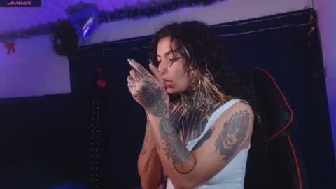 ema_ploxx online show from March 19, 2026, 2:59 am