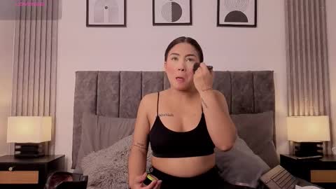 Ema online show from September 18, 2025, 10:23 pm