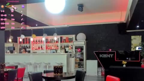 Snapshot of emabrownie chatting on February 18, 2025, 11:44 am EmaBrownie online show from February 18, 2025, 11:44 am