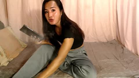 Snapshot of emarie91 chatting on January 28, 2025, 8:57 am Trans cummer online show from January 28, 2025, 8:57 am