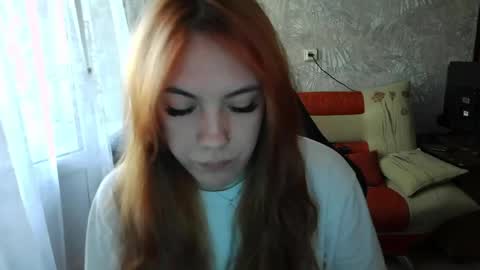 Snapshot of ember__fox chatting on May 5, 2026, 11:40 am ember__fox online show from May 5, 2026, 11:40 am