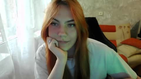 Snapshot of ember__fox chatting on May 30, 2026, 10:01 am ember__fox online show from May 30, 2026, 10:01 am