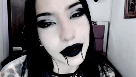 Snapshot of emearld_black chatting on January 30, 2025, 12:16 pm Emerald Black online show from January 30, 2025, 12:16 pm