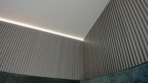 emelie_89 online show from December 18, 2025, 12:00 pm