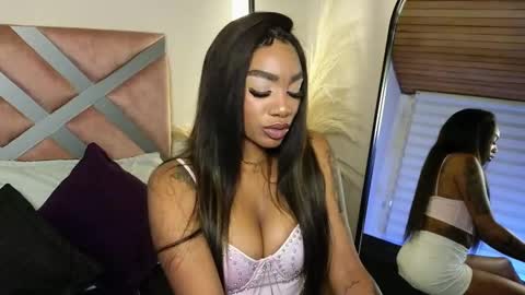 Snapshot of emely_brandon_ chatting on February 15, 2025, 1:31 am anyelii online show from February 15, 2025, 1:31 am