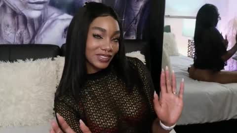 Snapshot of emely_brandon_ chatting on September 18, 2025, 4:14 am anyelii online show from September 18, 2025, 4:14 am