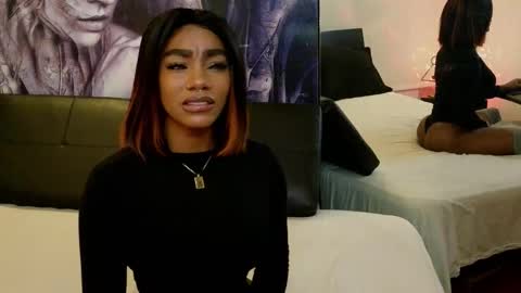 Snapshot of emely_brandon_ chatting on January 14, 2026, 9:37 am anyelii online show from January 14, 2026, 9:37 am