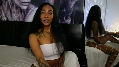 Snapshot of emely_brandon_ chatting on February 11, 2026, 1:21 am anyelii online show from February 11, 2026, 1:21 am