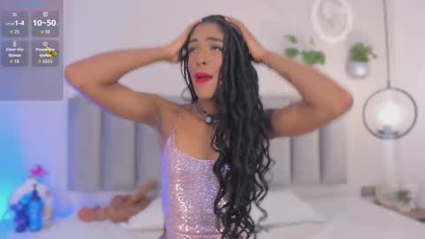 Snapshot of emely_deluxe chatting on October 6, 2025, 11:29 am Emely online show from October 6, 2025, 11:29 am