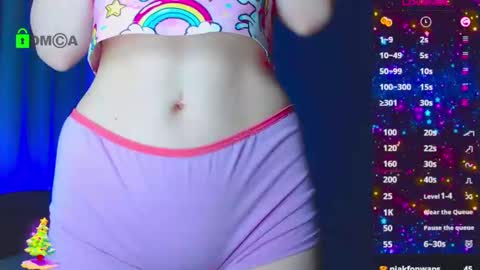 Snapshot of emelycrystal chatting on January 27, 2025, 6:30 am Emely online show from January 27, 2025, 6:30 am