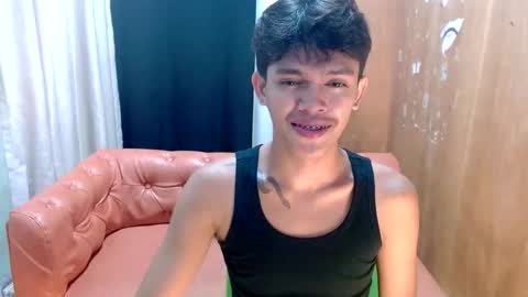 emerald_cummer online show from December 19, 2025, 1:12 am