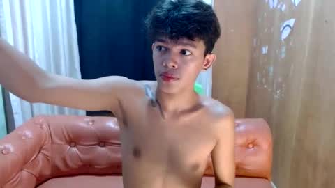 emerald_cummer online show from December 20, 2025, 8:10 am