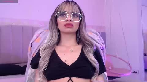 Danna online show from September 26, 2025, 12:36 am