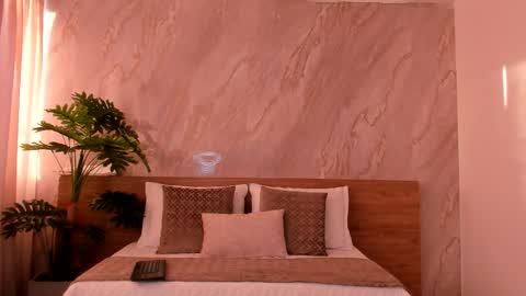 Emily online show from November 28, 2025, 11:35 am