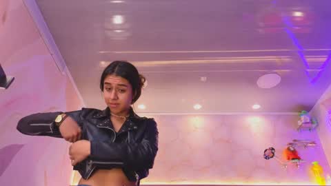 Emily online show from December 17, 2024, 1:05 pm