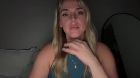 emilelovesyou online show from May 3, 2026, 10:49 pm