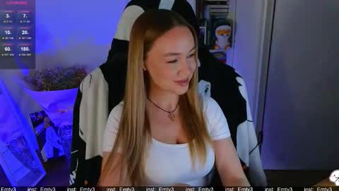 Emili online show from January 17, 2026, 1:49 pm