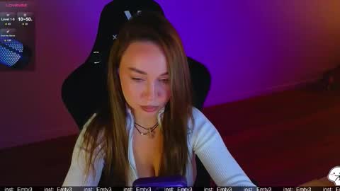 Emili online show from March 21, 2026, 10:31 am