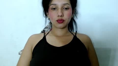 emili riders online show from February 24, 2025, 4:38 am