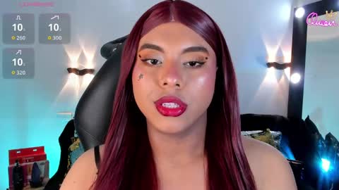 Snapshot of emili_roux chatting on April 25, 2026, 1:41 pm Emili roux online show from April 25, 2026, 1:41 pm