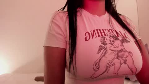 Snapshot of emilia_ghendle chatting on December 11, 2024, 1:47 am Emilia Big Boobs online show from December 11, 2024, 1:47 am