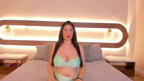 Emilie online show from April 23, 2026, 2:57 am