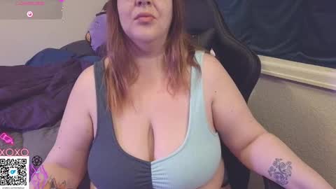 emilie foxx online show from March 10, 2025, 3:20 pm