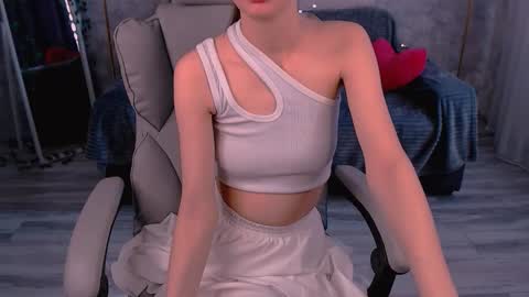 Emily online show from March 18, 2026, 6:38 am