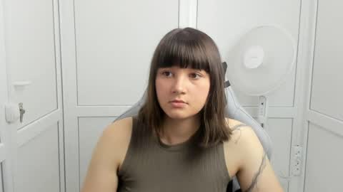 Emmi online show from June 5, 2026, 1:06 pm
