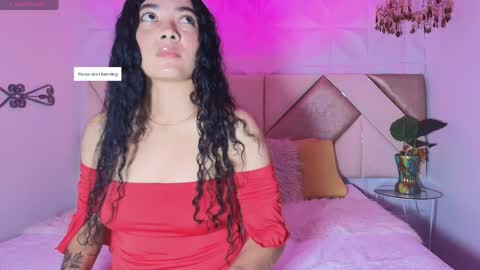 Snapshot of emilly_duque chatting on May 13, 2026, 3:48 am Emilly online show from May 13, 2026, 3:48 am