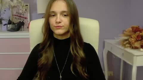 Snapshot of emilly_lust99 chatting on January 10, 2025, 1:52 pm Emilly online show from January 10, 2025, 1:52 pm