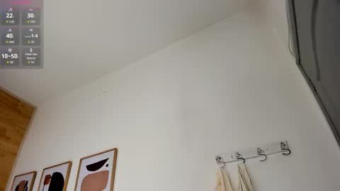 emilly_mell online show from September 14, 2025, 10:58 am