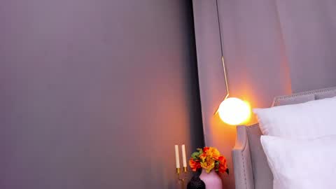 EMMA online show from February 6, 2025, 9:28 pm