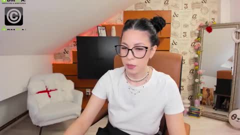 EmillyTaylor online show from February 3, 2026, 6:40 am