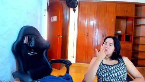 Snapshot of emily_and_soffy chatting on April 29, 2026, 1:04 pm Emily and Soffy online show from April 29, 2026, 1:04 pm