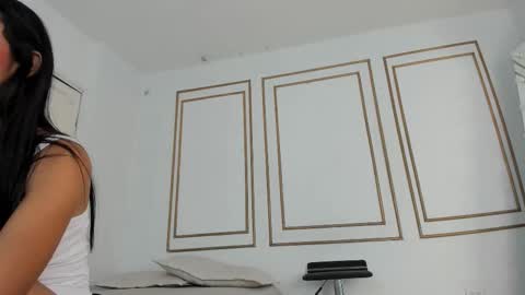 emily_gaviria1 online show from March 20, 2026, 12:10 pm