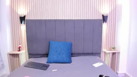 Snapshot of emily_jonhson chatting on January 14, 2026, 8:47 pm emily_jonhson online show from January 14, 2026, 8:47 pm