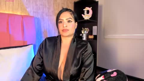 Emily  online show from April 18, 2026, 7:58 pm