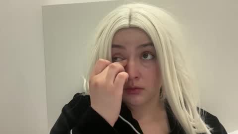 emily_morning_dew online show from February 13, 2026, 7:48 am