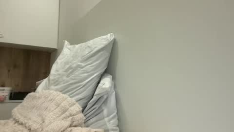 emily_morning_dew online show from June 15, 2026, 7:38 pm