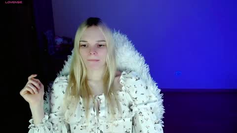 Lia online show from January 18, 2025, 1:30 am