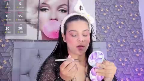 Emily online show from November 20, 2025, 3:18 am