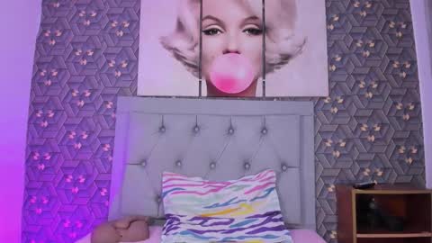 Emily online show from March 18, 2026, 2:04 am