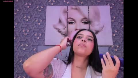 Snapshot of emily_rivera78 chatting on April 22, 2026, 4:04 am Emily online show from April 22, 2026, 4:04 am