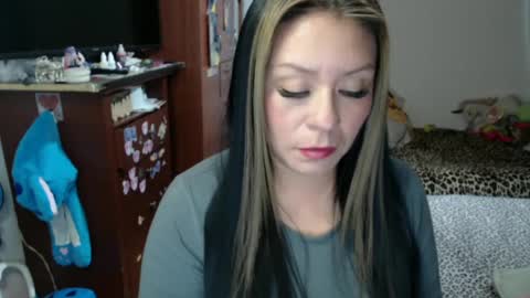 Snapshot of emily_sexy69 chatting on October 4, 2025, 2:09 am Emily online show from October 4, 2025, 2:09 am