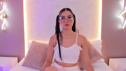 Snapshot of emily_tolson chatting on February 14, 2026, 12:35 pm emily_tolson online show from February 14, 2026, 12:35 pm